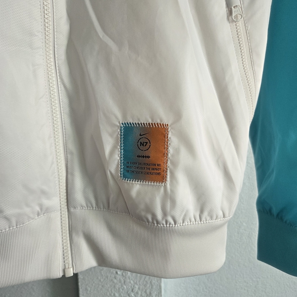 Nike N7 Woven Windrunner Hooded Jacket - Picture 2 of 5